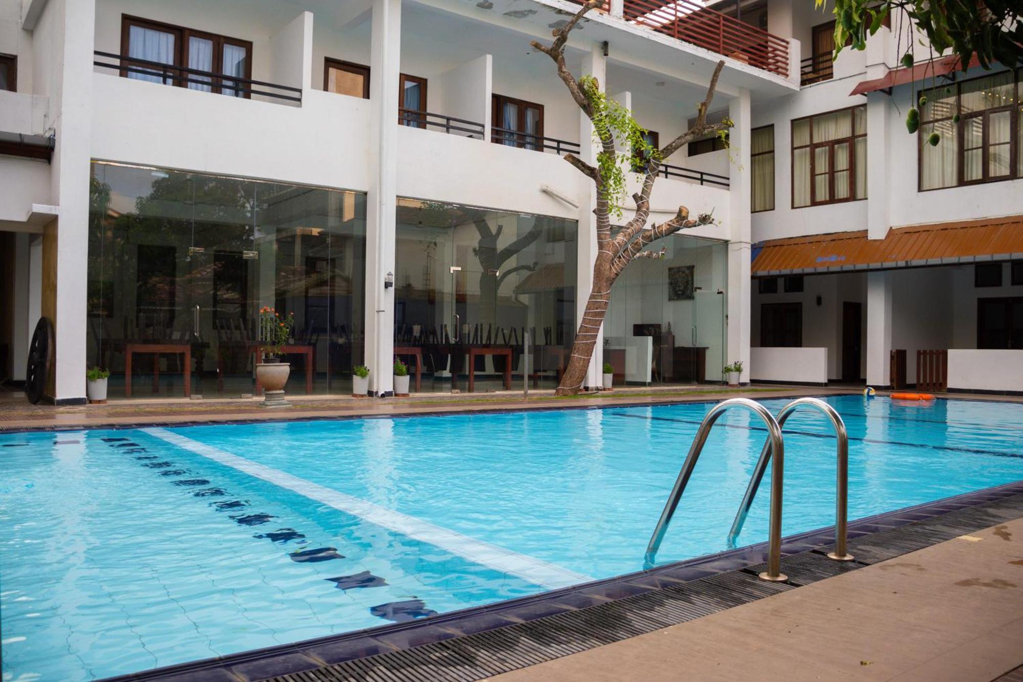 Hotel Woodnest Windmill 2*