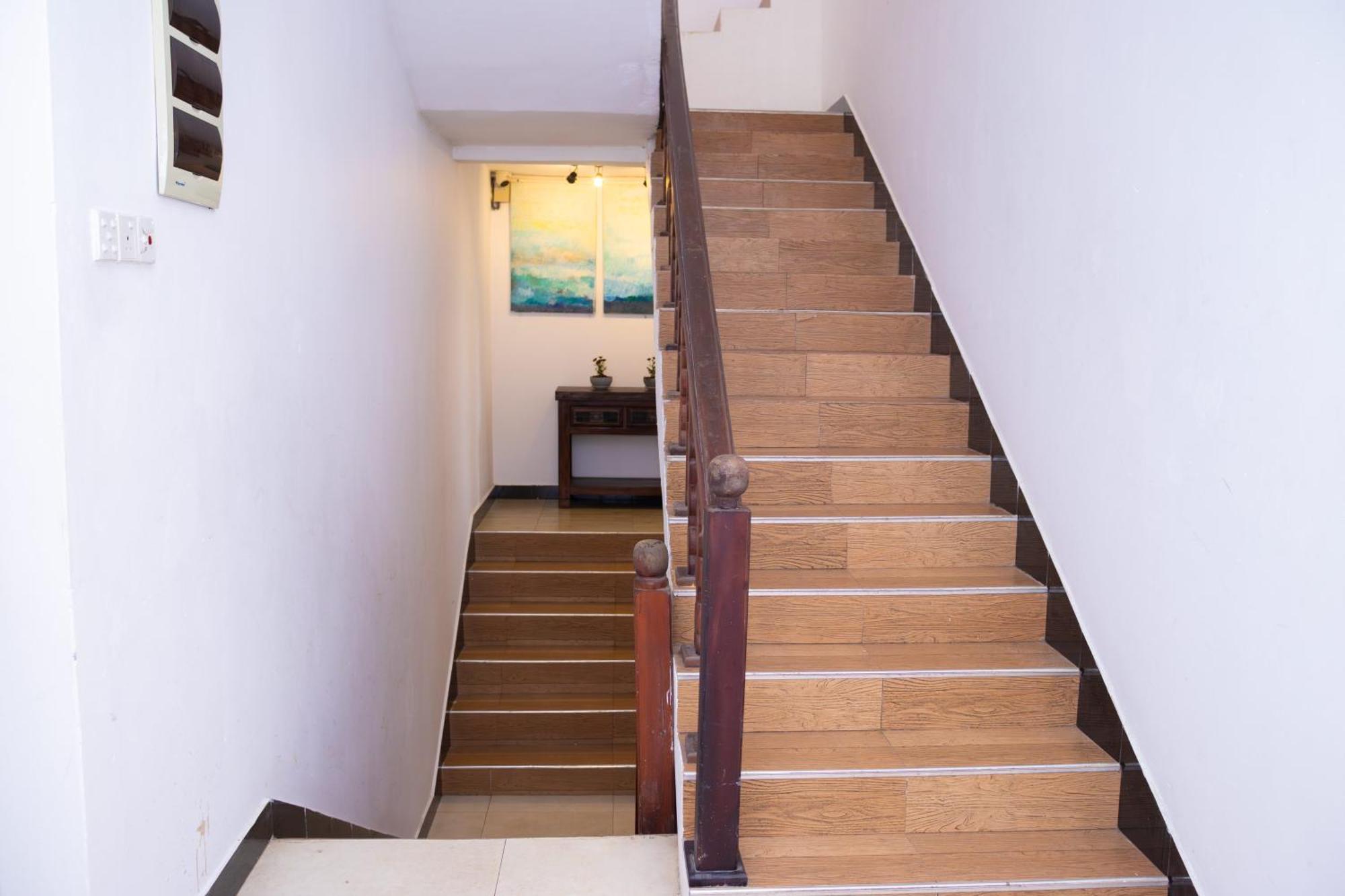 Woodnest Windmill Hotel