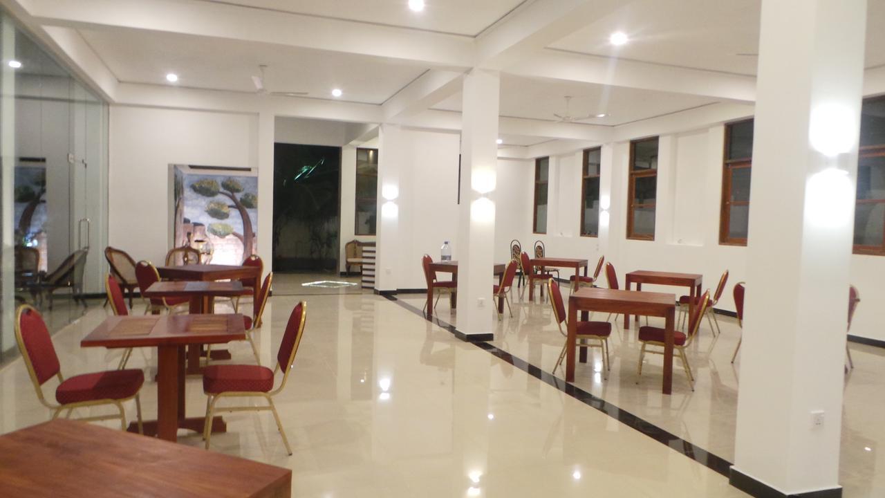 Woodnest Windmill Hotel 2*