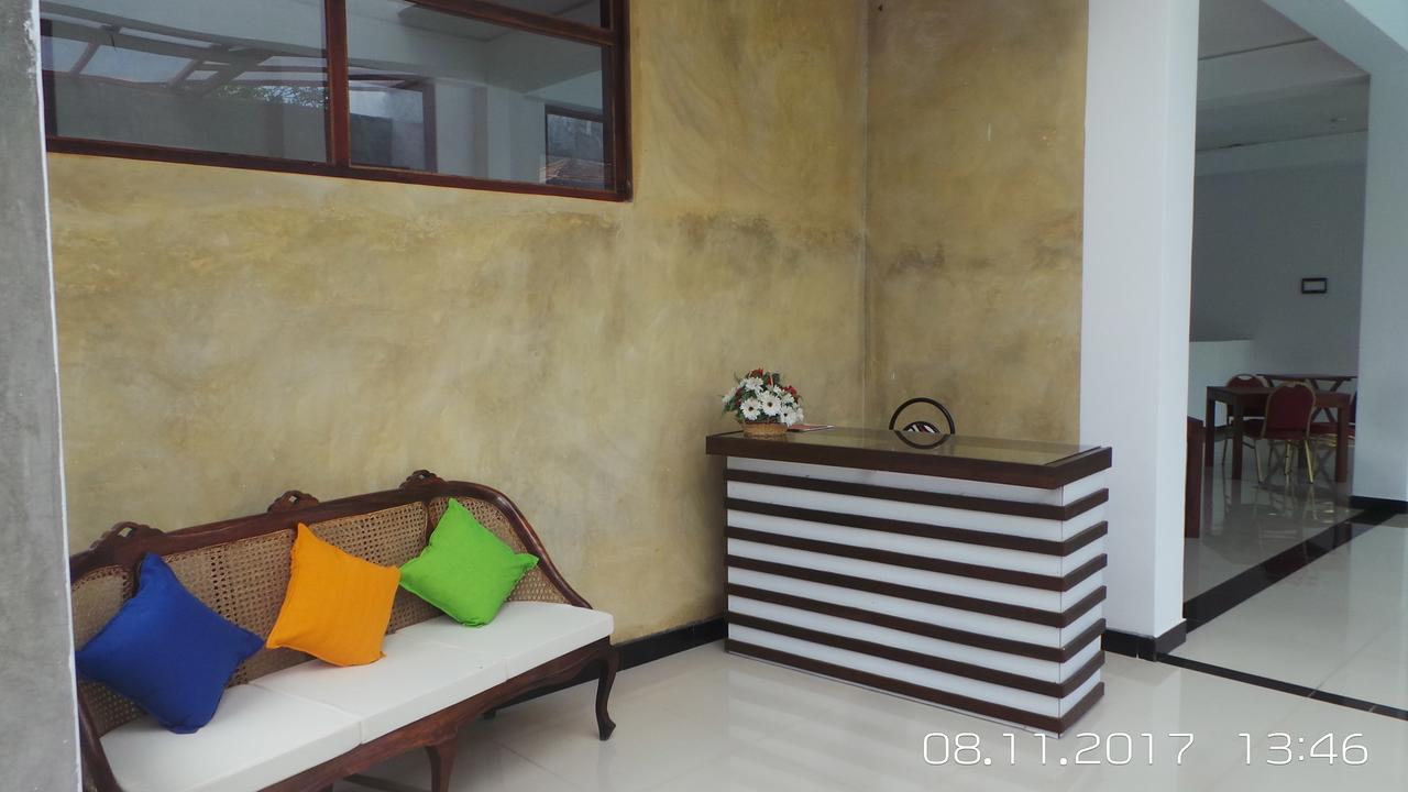 Woodnest Windmill Hotel Negombo